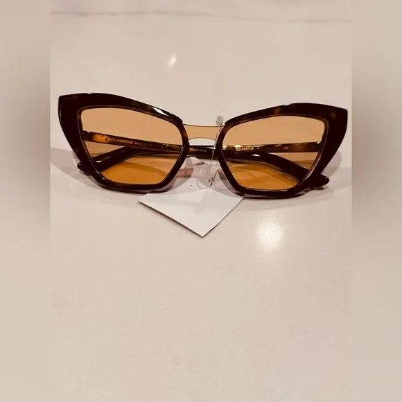 Dolce & Gabbana Sunglasses - Picture 3 of 12